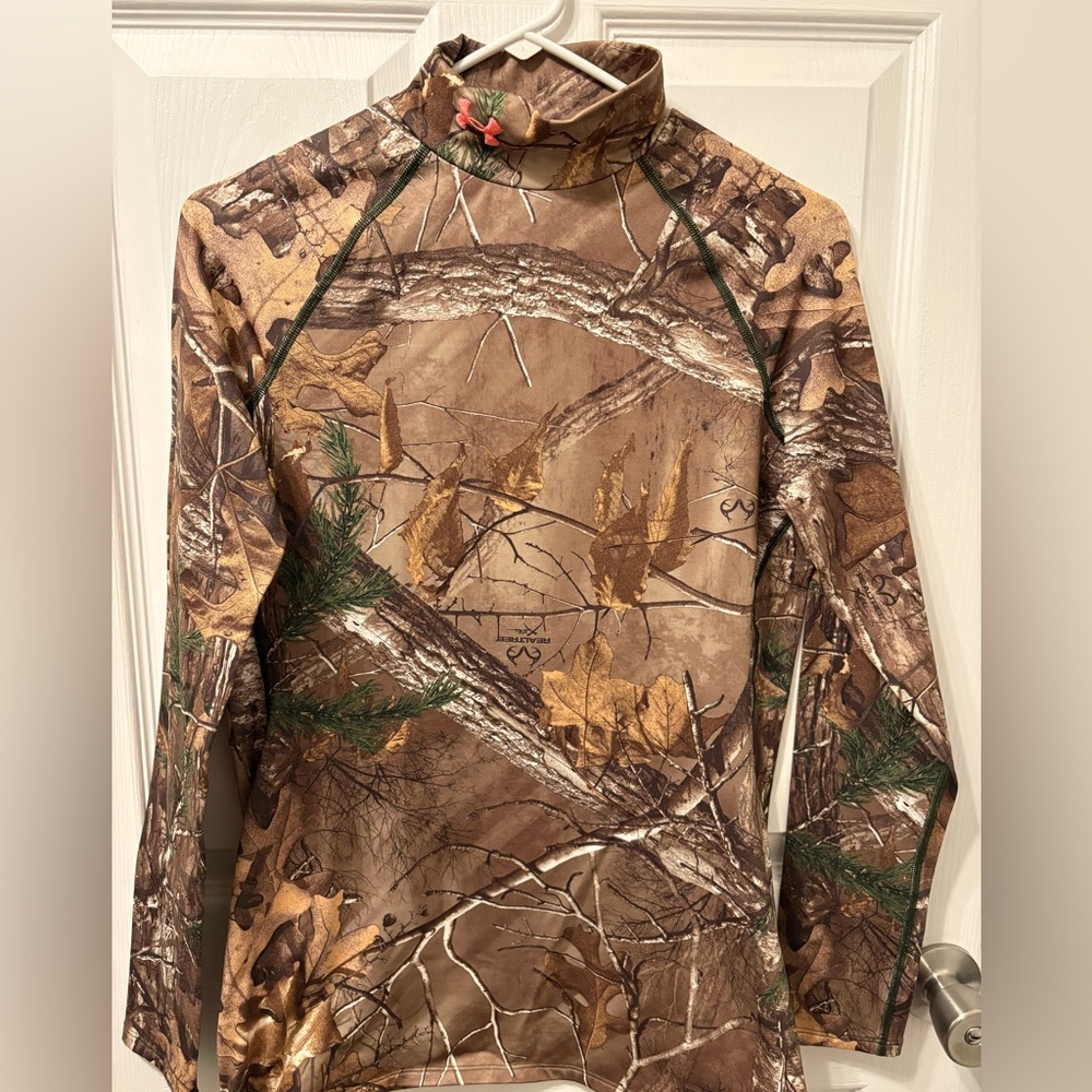 Under Armour Camouflage Long Sleeve Turtleneck - Scent Control Gold Gear